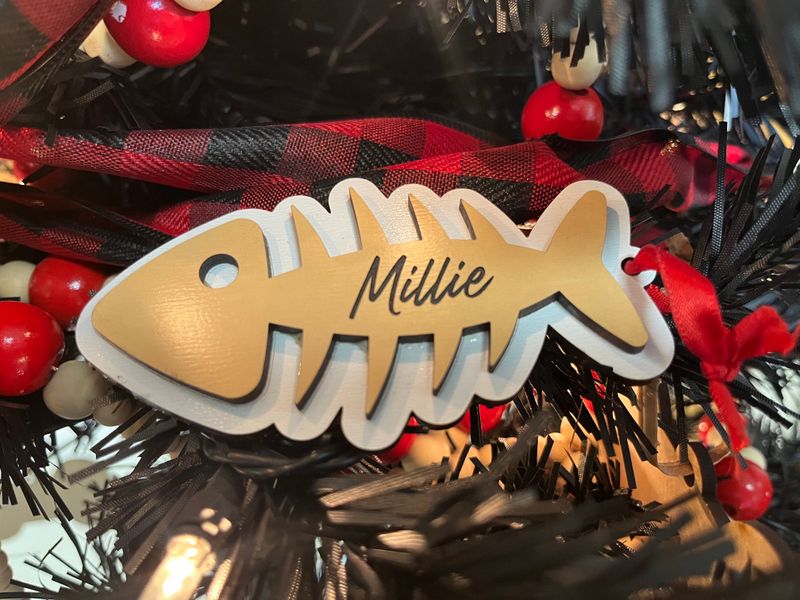 Fish-Bone Cat Ornament