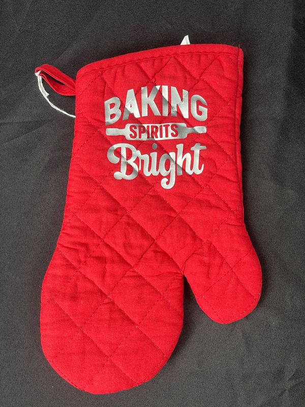 Festive Oven Mitts