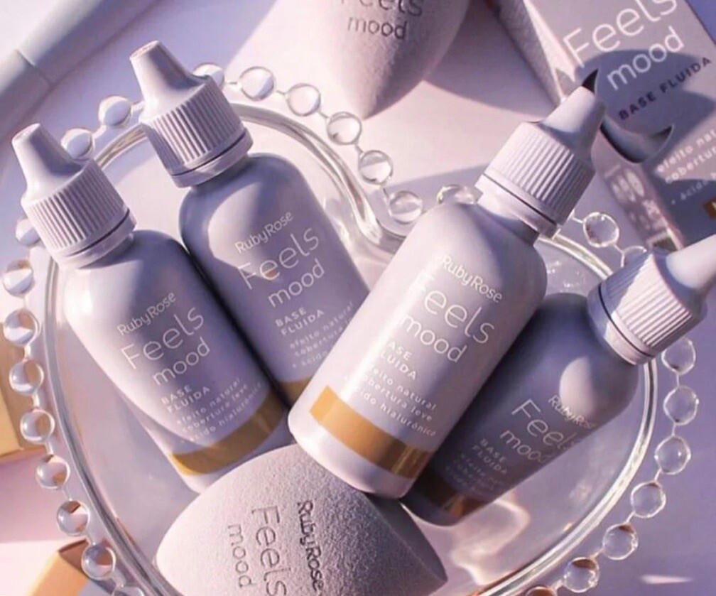 Base fluida Feels Mood Ruby Rose