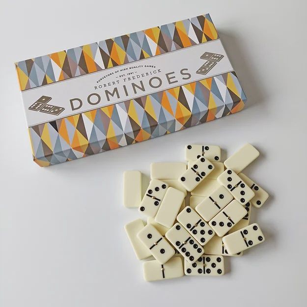 Dominoes Set