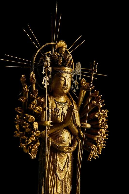 Senju Kannon Keiha Gold (千手観音慶派)