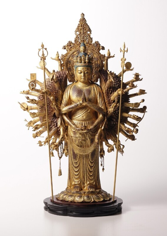 Senju Kannon (千手観音)