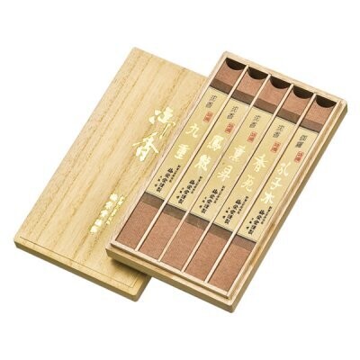Tokusen Goshu 5 types Assorted Paulownia Box