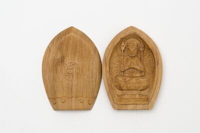 Byakudan Sandalwood Senju Kannon (Bodhisattva) (白檀香合千手観音菩薩)