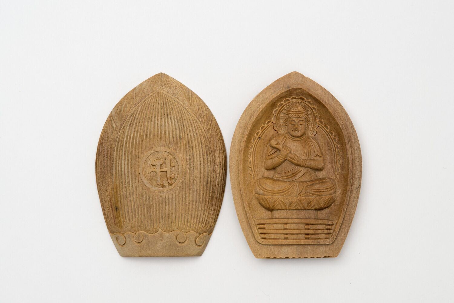 Byakudan Sandalwood Seishi Bosatsu (Bodhisattva) (白檀香合勢至菩薩)