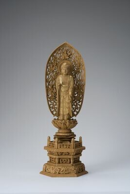 Kusunoki Amitabha (楠木六角台舟型飛天光背眼入切金付立阿弥陀)