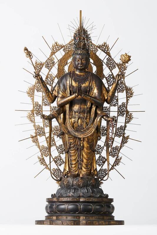 Fuku Kensaku Kannon (不空羂索観音)