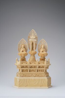 Hinoki Sanposon (桧木三宝尊)