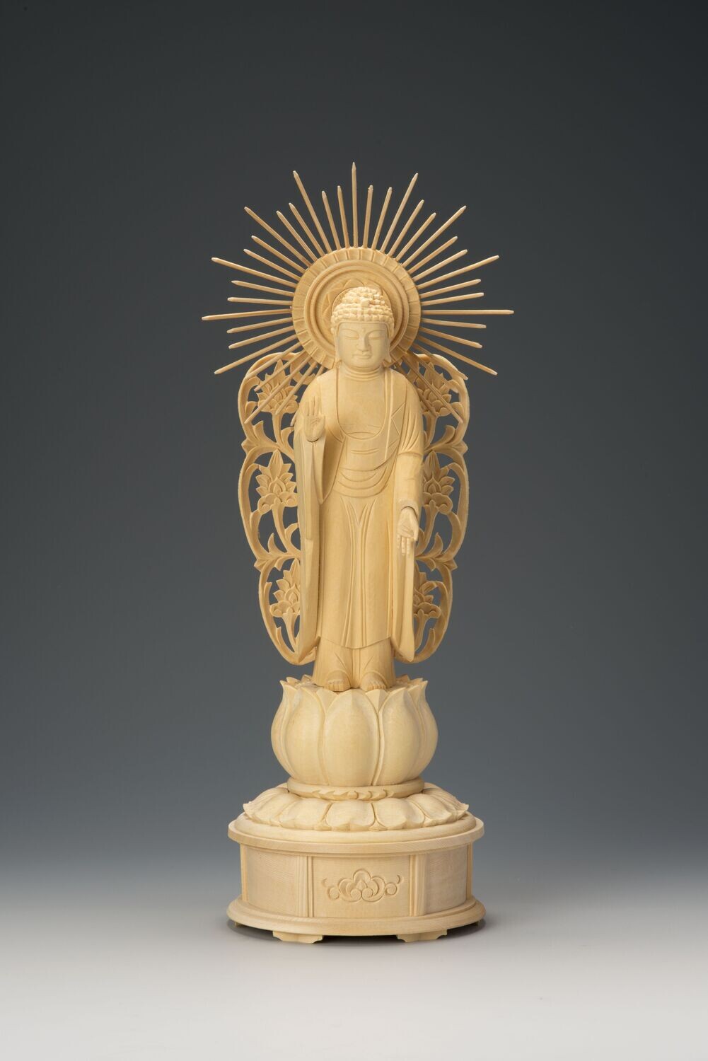 Hinoki Amitabha (桧木蓮華台西型立阿弥陀)