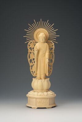 Hinoki Amitabha (桧木蓮華台西型立阿弥陀)
