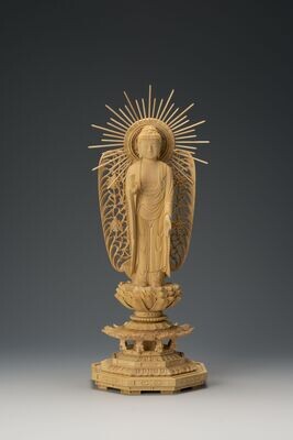 Tsuge Amitabha (本柘植八角台西型唐草光背立阿弥陀)