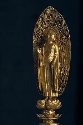 Amitabha Looking Back (Mikaeri Amida) (みかえり阿弥陀) Gold