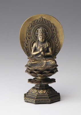 Dainichi Nyorai (Mahavairocana)  (大日如来) 15.5cm (Antique Gold Color Finish)