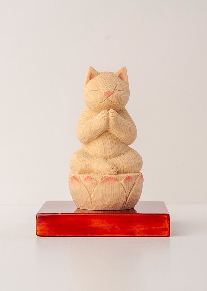 Gassho Cat Buddha 木彫合掌猫 淡彩色 猫仏