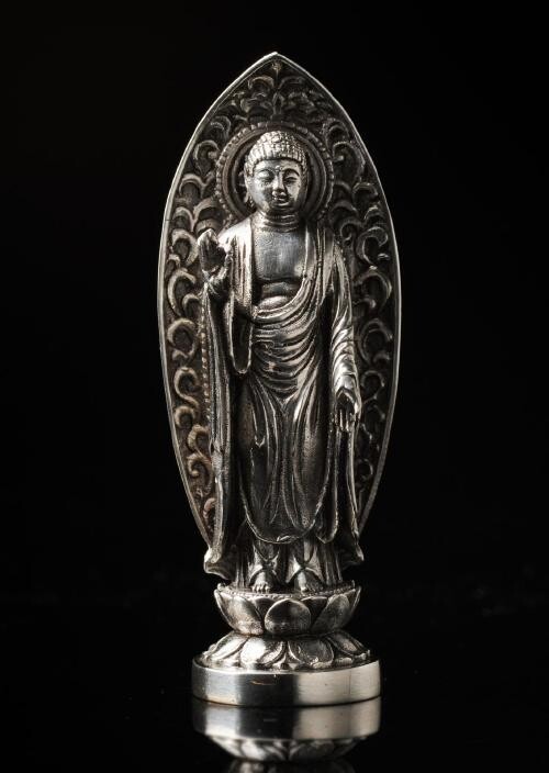 Amida Nyorai (阿弥陀如来 銀製)