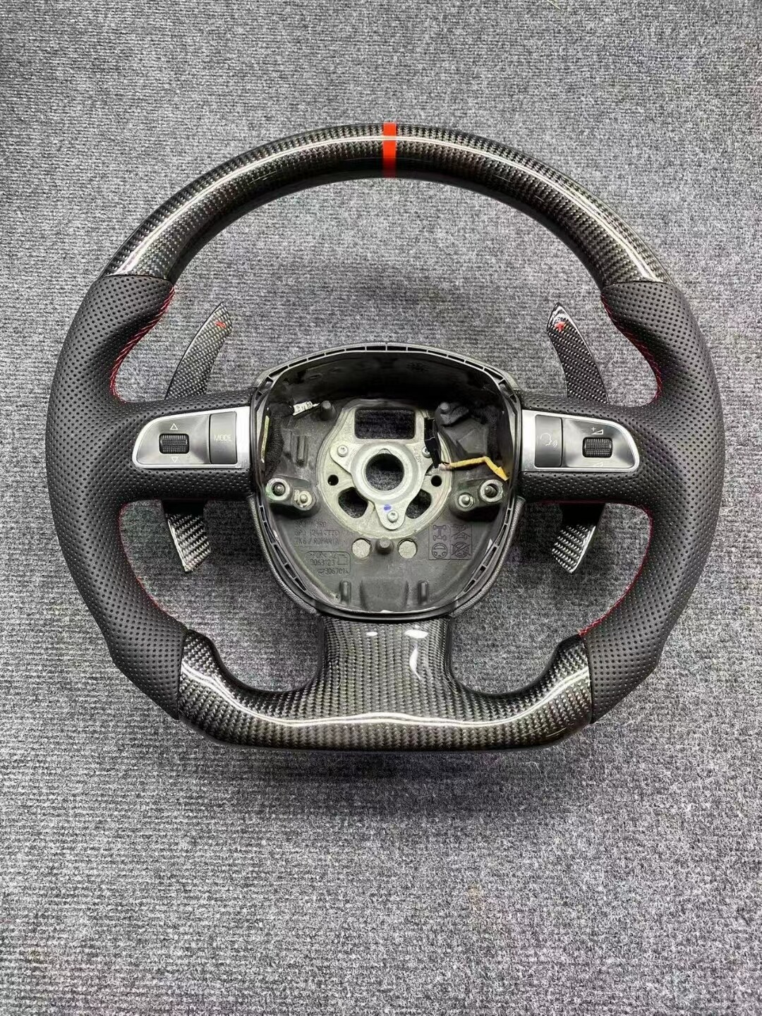 Carbon Fiber Steering wheel for Audi A5/A4/S4/S5