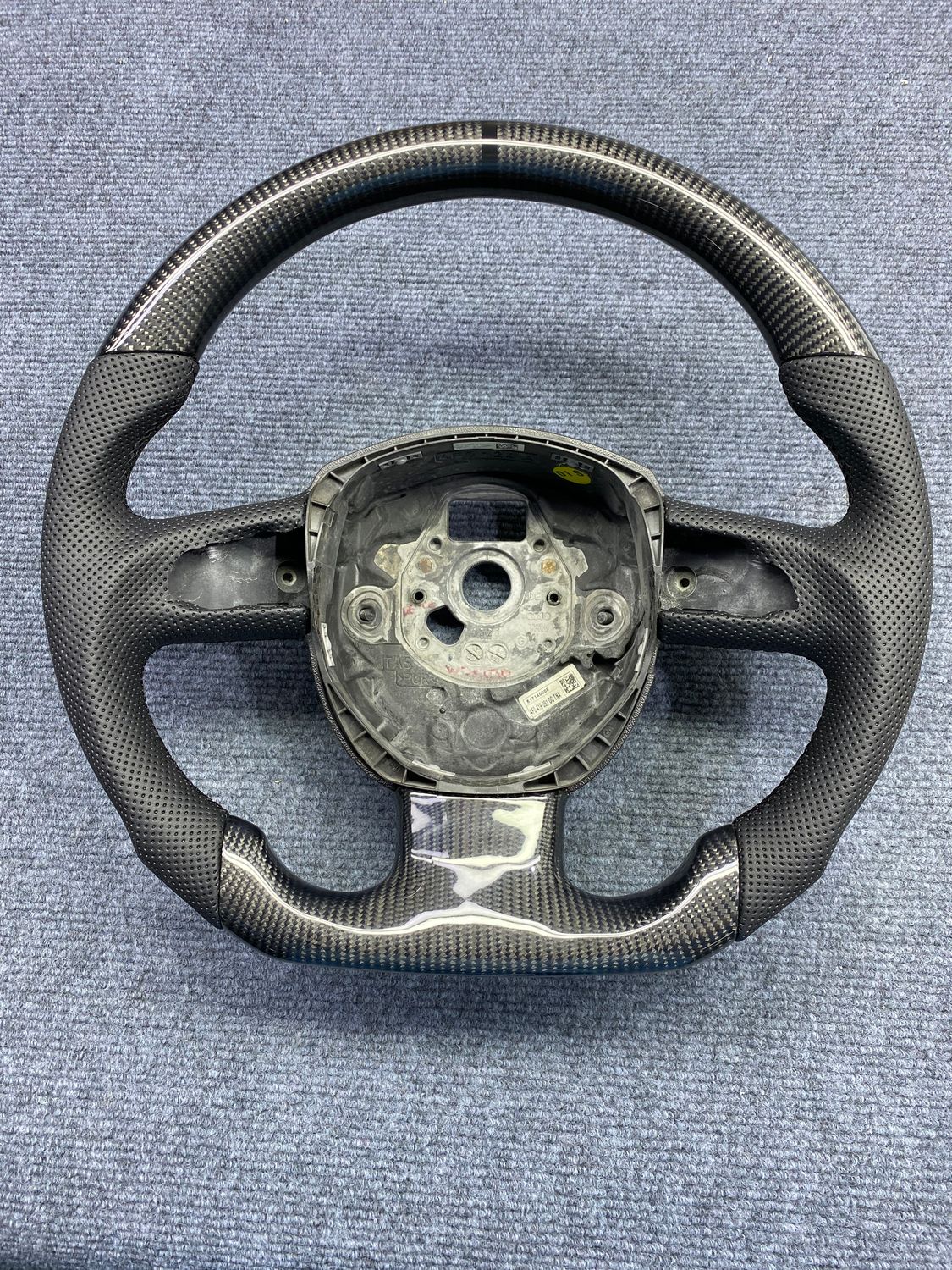 Gloss Carbon Fiber Steering wheel with airbag cover for Audi A4/A5 B8 2011