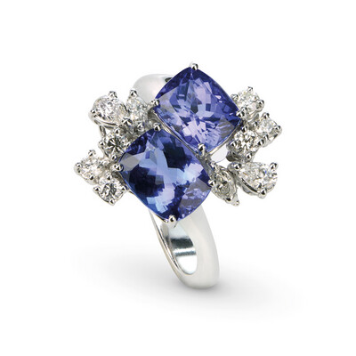 Tanzanite and Diamond Ring