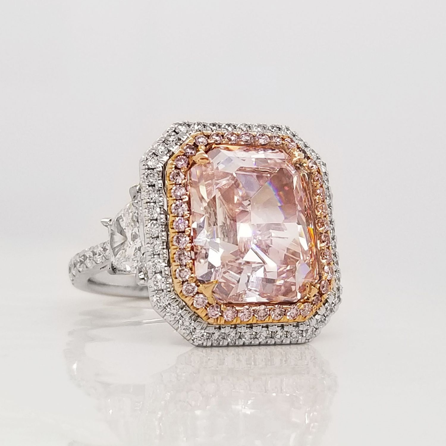 Scarselli 9.01 Fancy Pink Diamond Engagement Ring