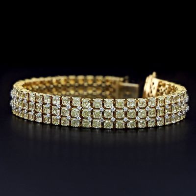 Scarselli 22.47 Ct Fancy Light Yellow Natural Diamond Bracelet