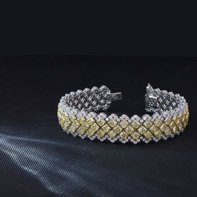 Scarselli 19.45 Ct Fancy Yellow and White Natural Diamond Bracelet