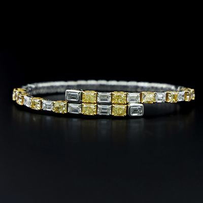 Scarselli 9.22 Ct Fancy Yellow and White Natural Diamond Bangle