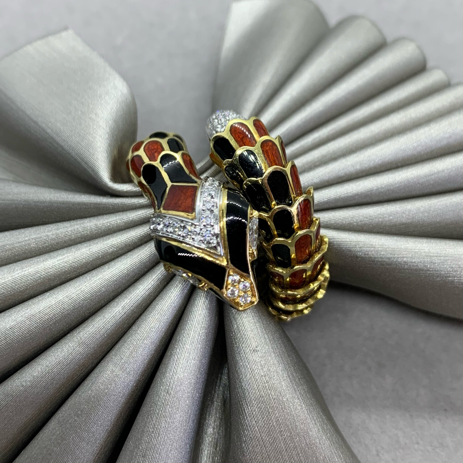 Viper Serpenti Ring Enamel and Diamonds