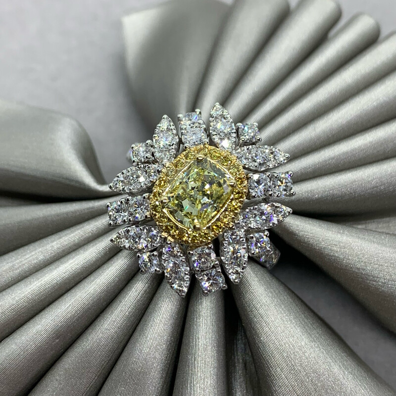 Fancy Yellow and White Diamond Ring