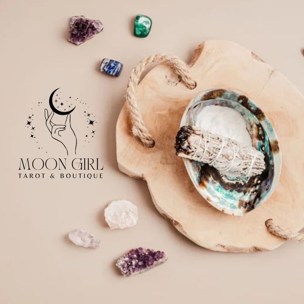Moon Girl Tarot & Boutique🌙