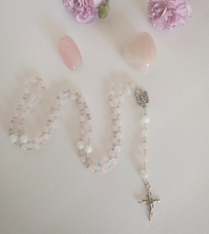 Divine Mother Mary Rosary
