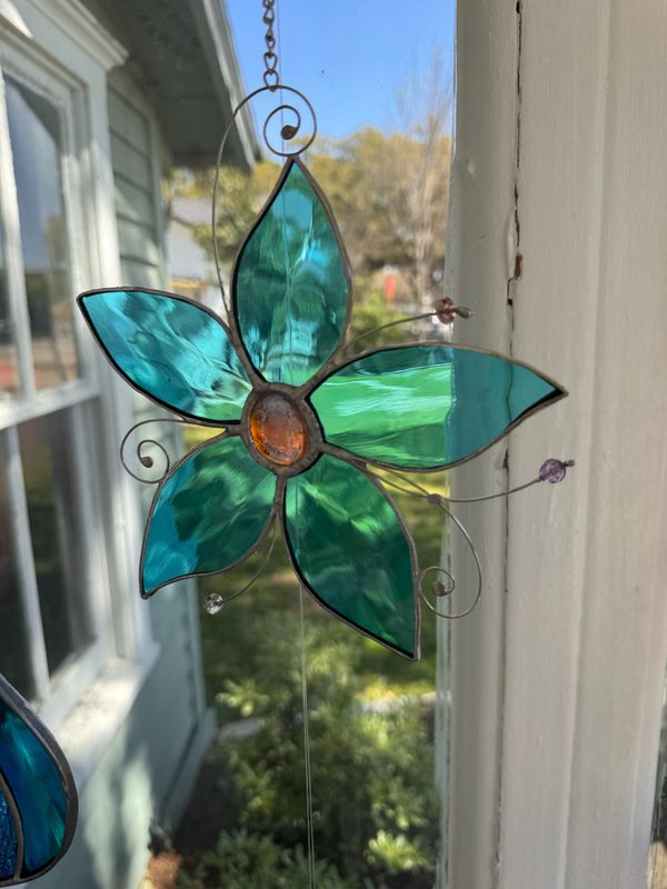 Arlette - Blue Flower Suncatcher
