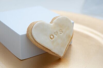 Personalised Wedding Biscuits Favours - Small Initials on Heart