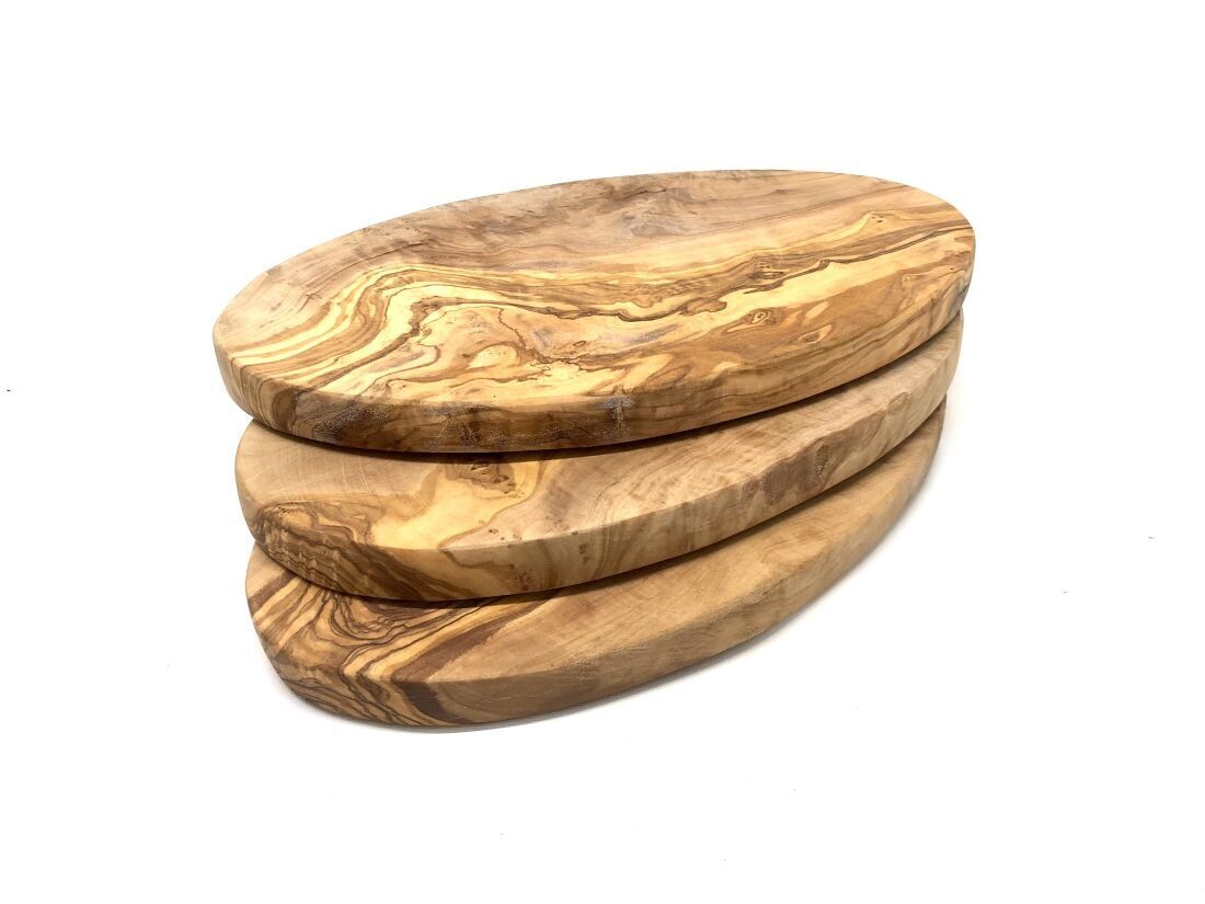 Schneidebrett / Frühstücksbrett oval aus Olivenholz - verschiedene Größen
