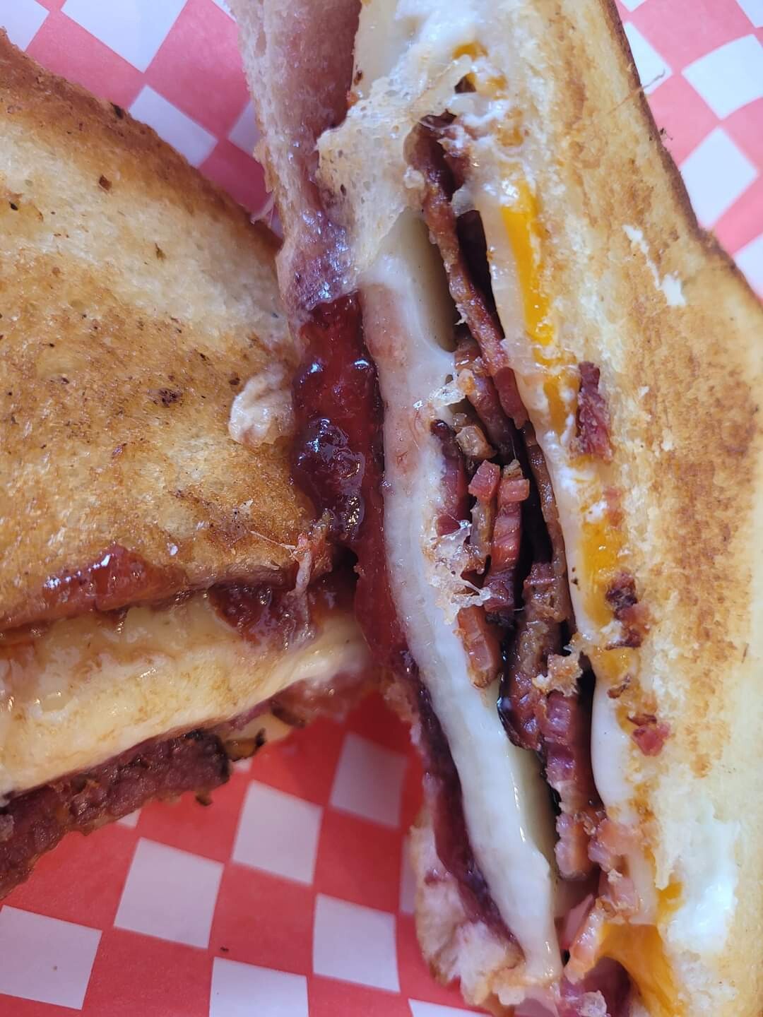 Cyperuz Grilled Cheese