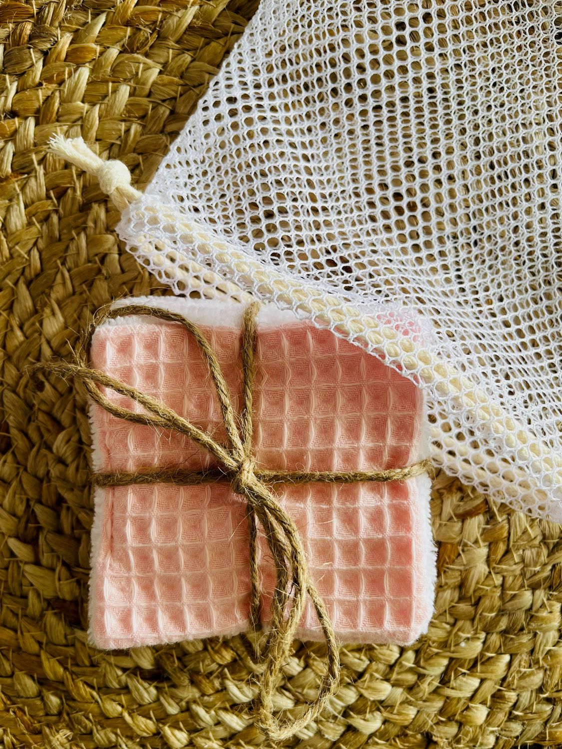 Semainier de lingettes avec filet de lavage, Couleurs: Rose pâle