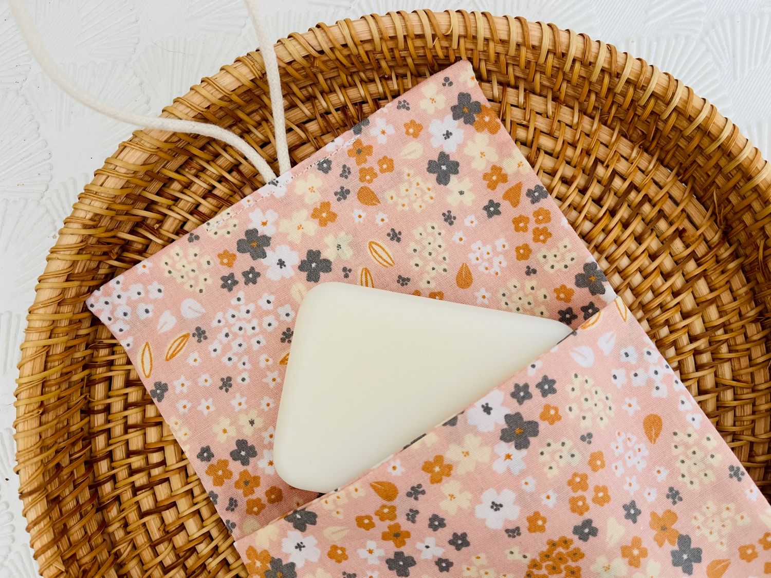 Pochette imperméable pour savon solide