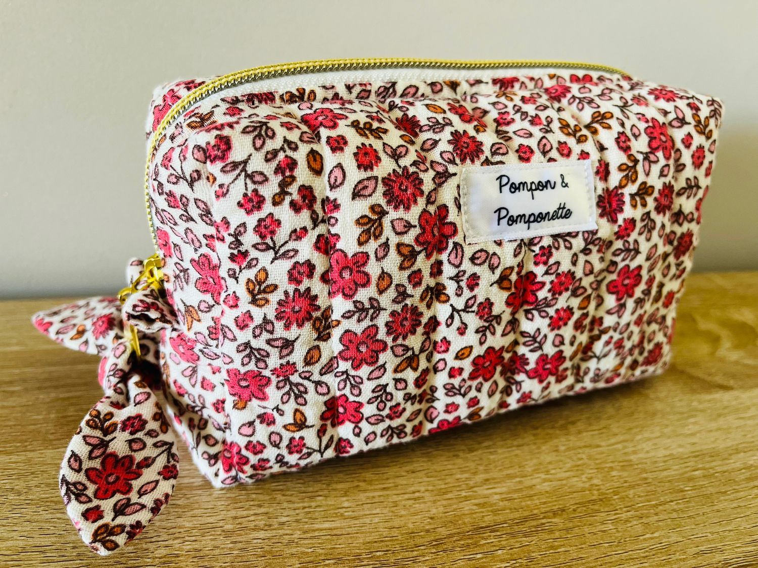 Petite trousse, Motifs: Fleurs fuchsias