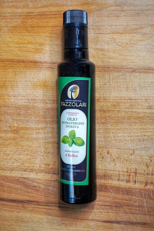 Olio aromatizzato  basilico