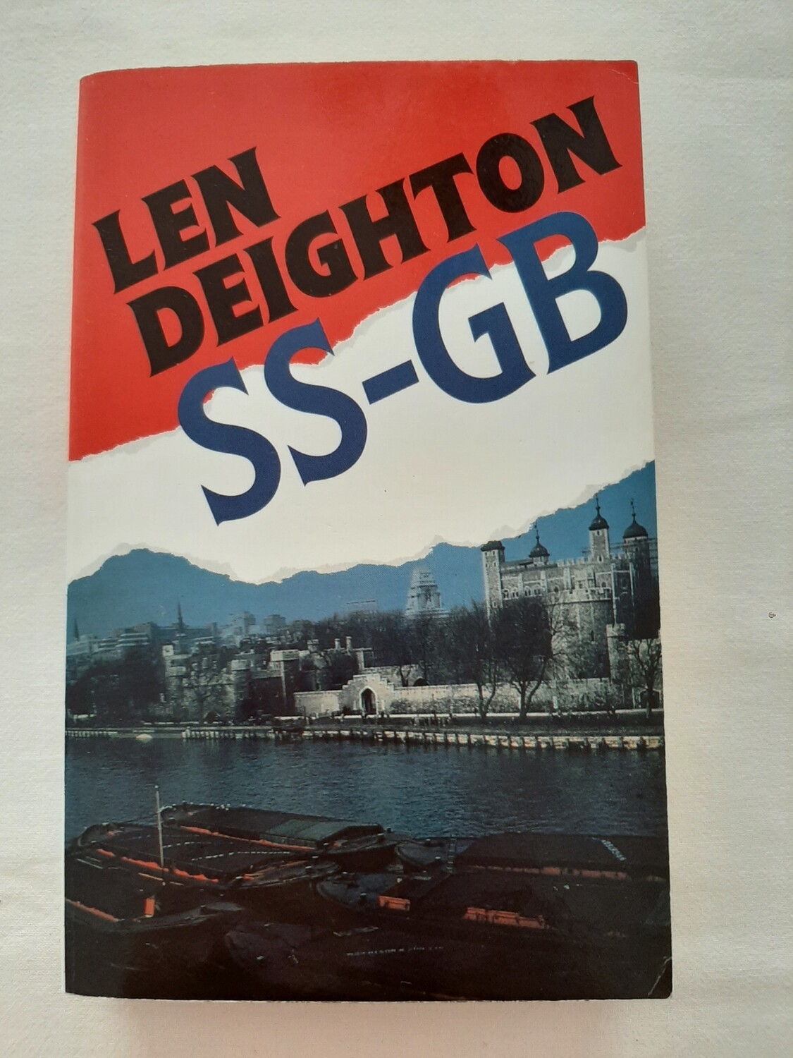 SS-GB - Len Deighton