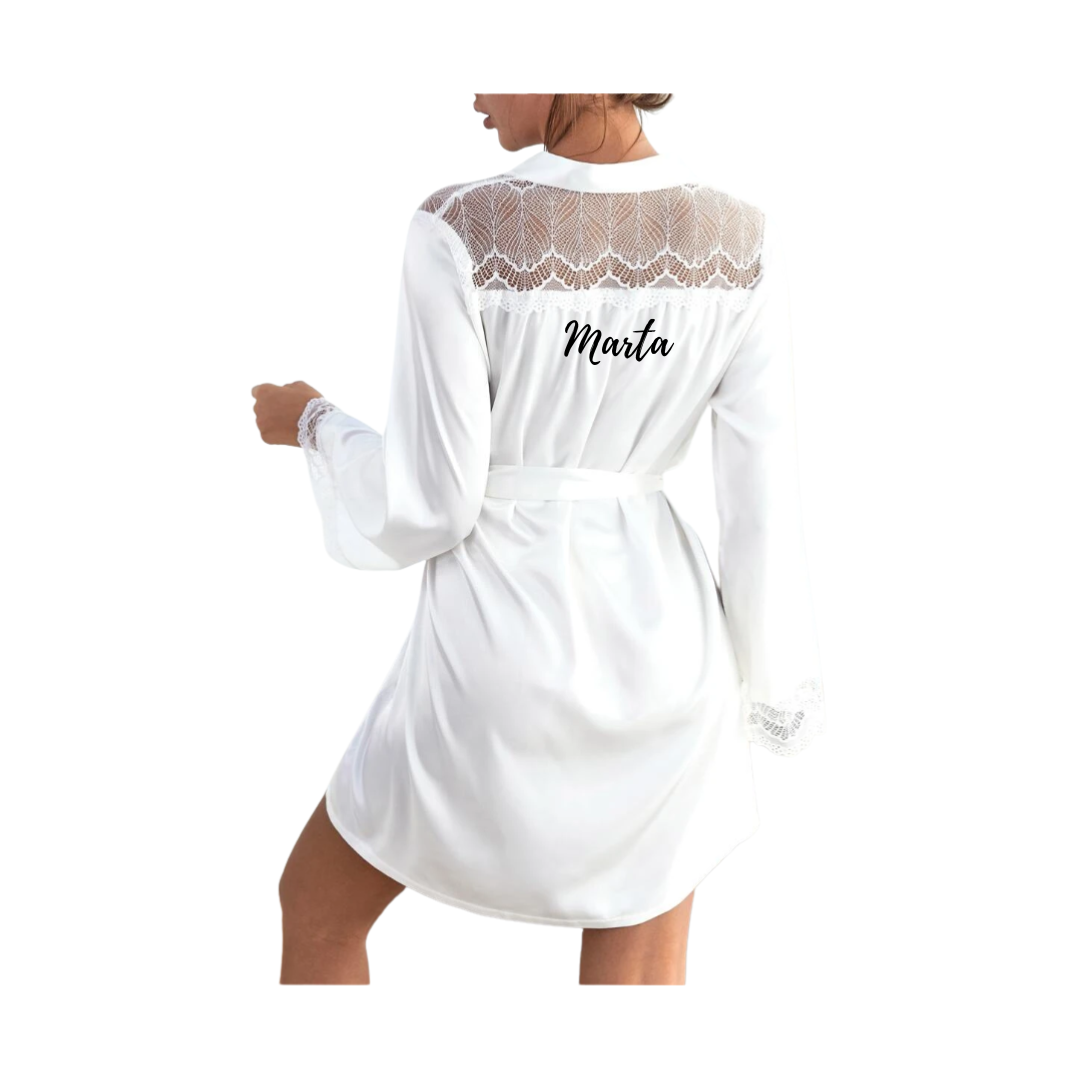BATA DE NOVIA CON NOMBRE BLANCA PUNTILLA