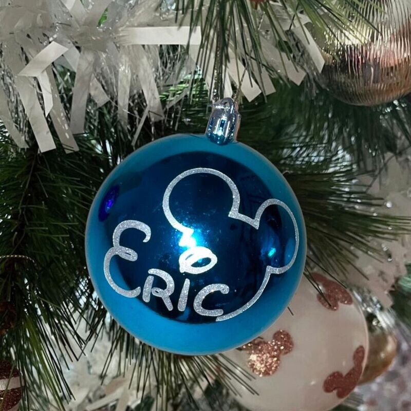 BOLA DE NAVIDAD MICKEY CON NOMBRE