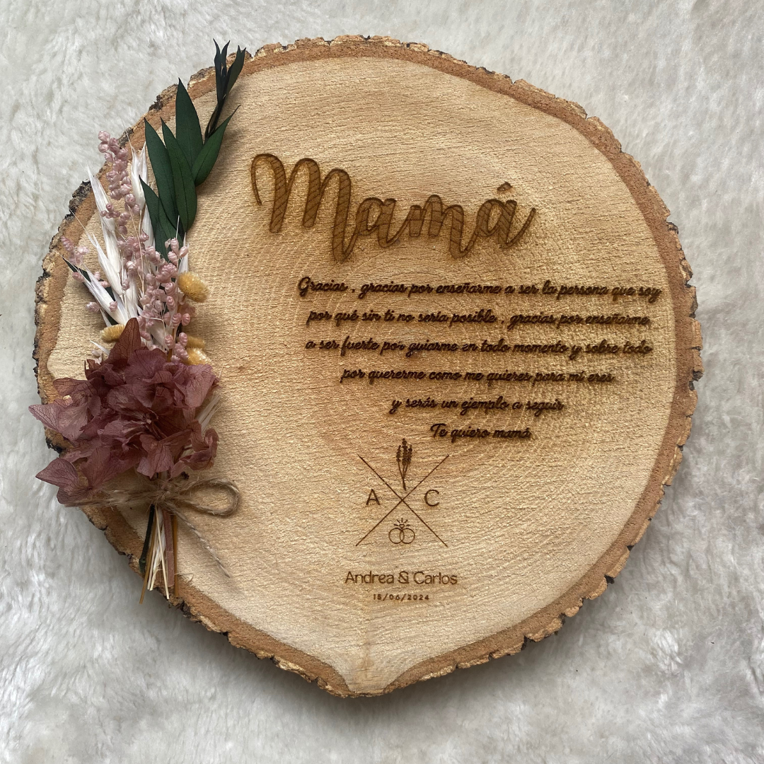 RODAJA DE MADERA CON FLORES PRESERVADAS