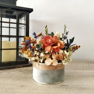 LATITA PEQUEÑA DE FLORES PRESERVADAS