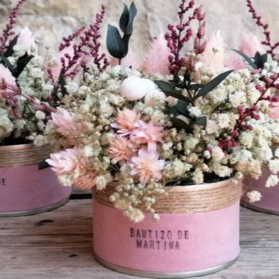 LATITA PEQUEÑA DE FLORES PRESERVADAS BAUTIZO