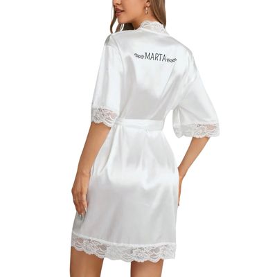 BATA DE NOVIA CON NOMBRE BLANCA PUNTILLA