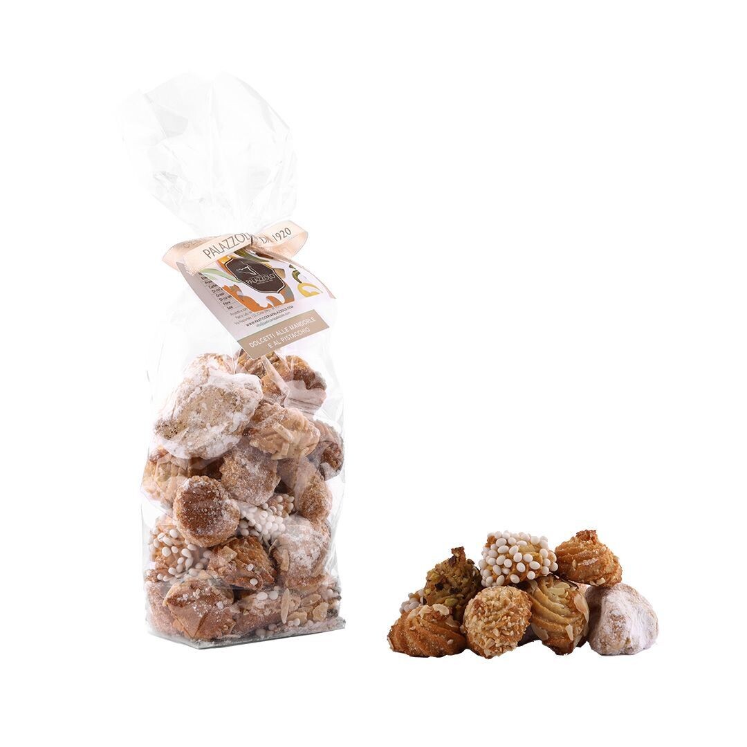 Bustina con dolcetti alle mandorle siciliane e dolcetti al pistacchio
