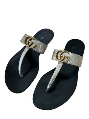 Gucci Metallic Gold Leather GG Marmont Thong Flat Sandals Size 38