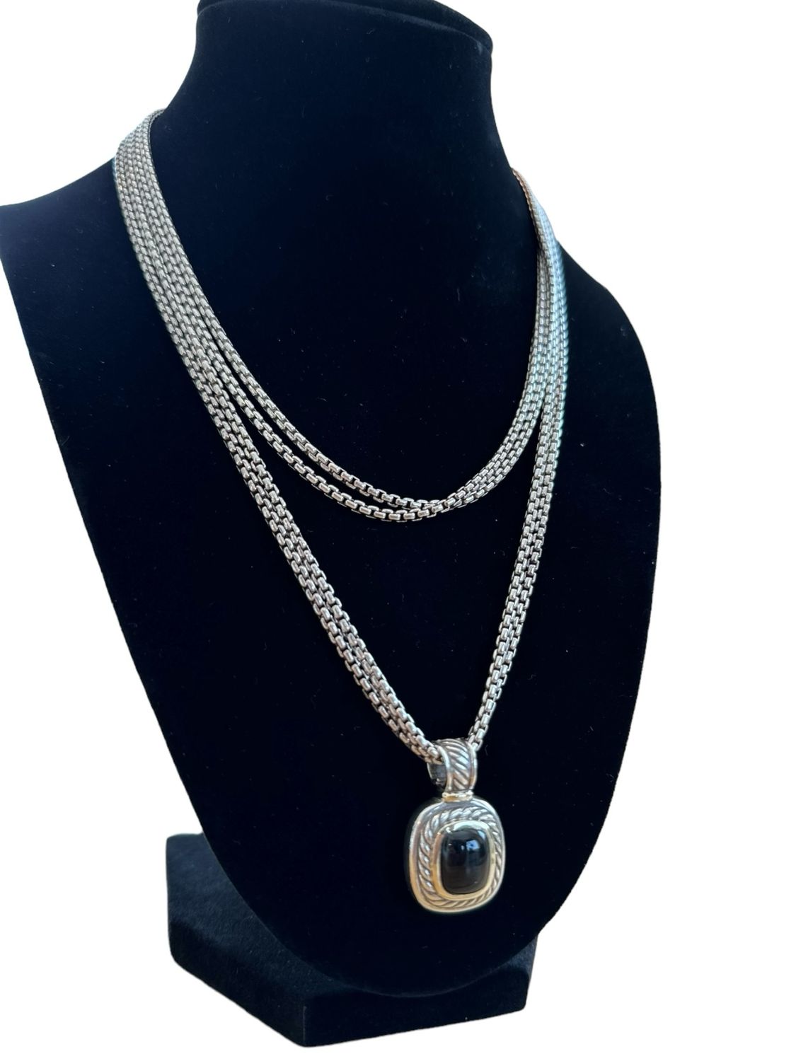 David Yurman Albion Pendant Necklace.