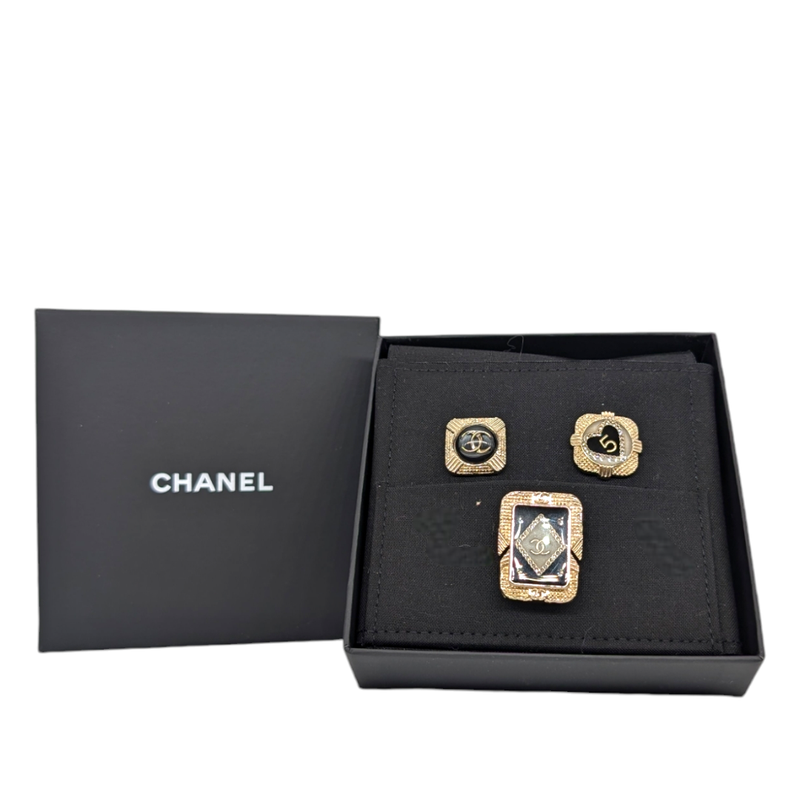 Chanel 2021 Resin &amp; Strass CC Pin Brooch Set