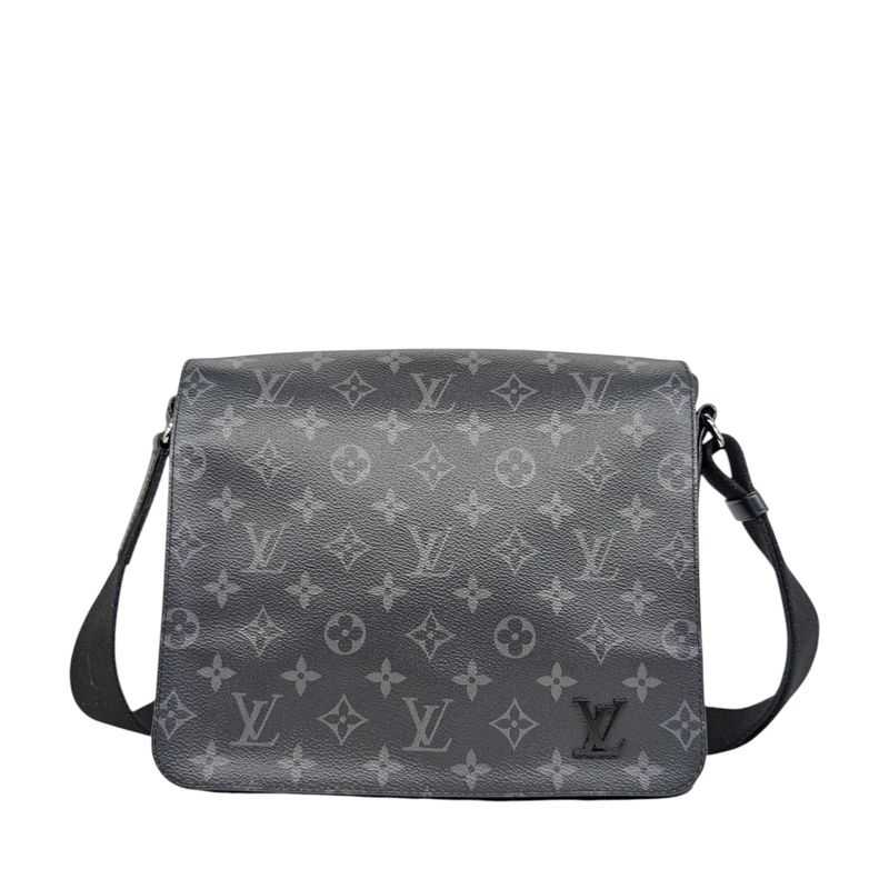 Louis Vuitton Monogram Eclipse District PM